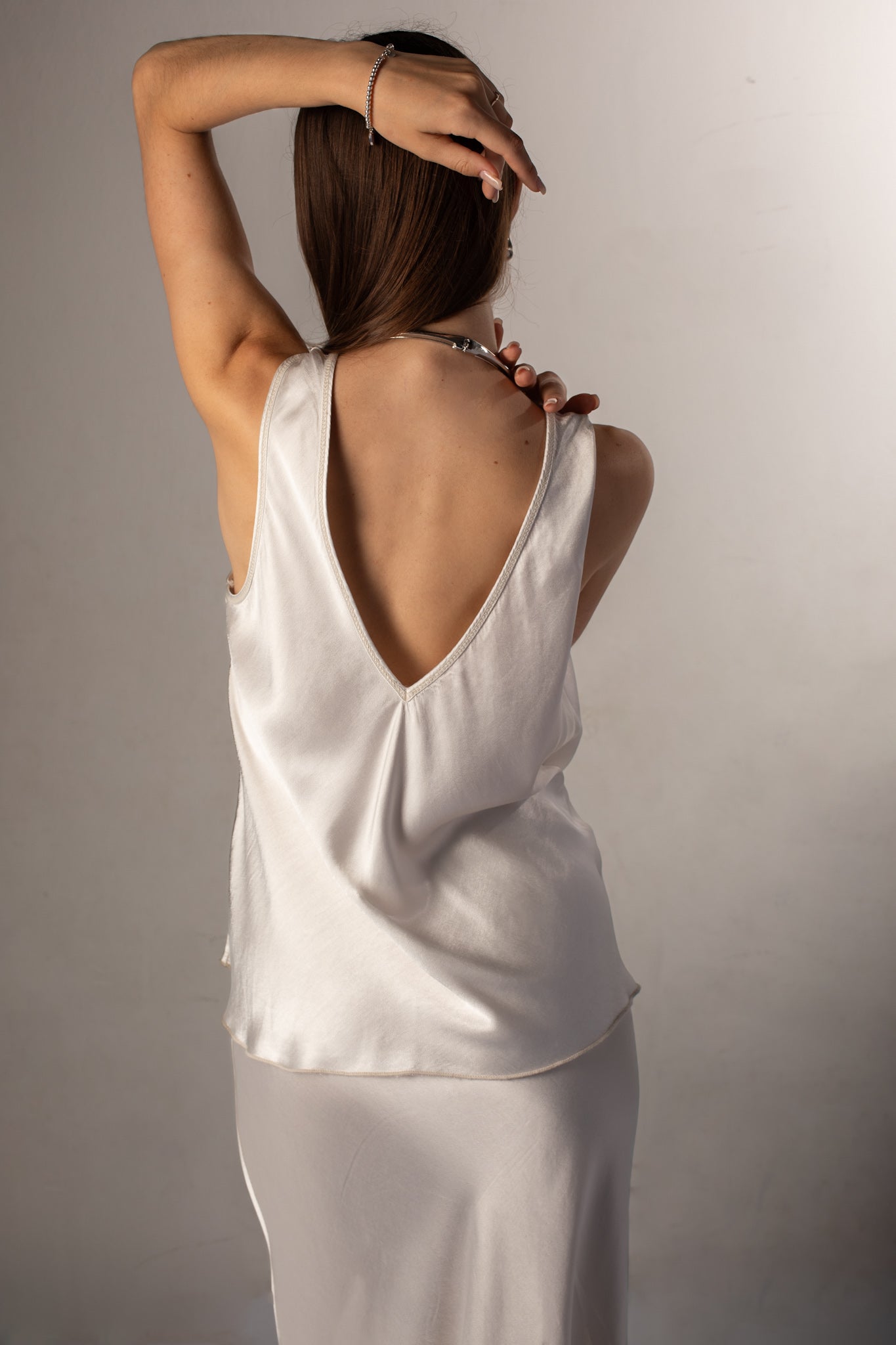 V-neckline pearl viscose top