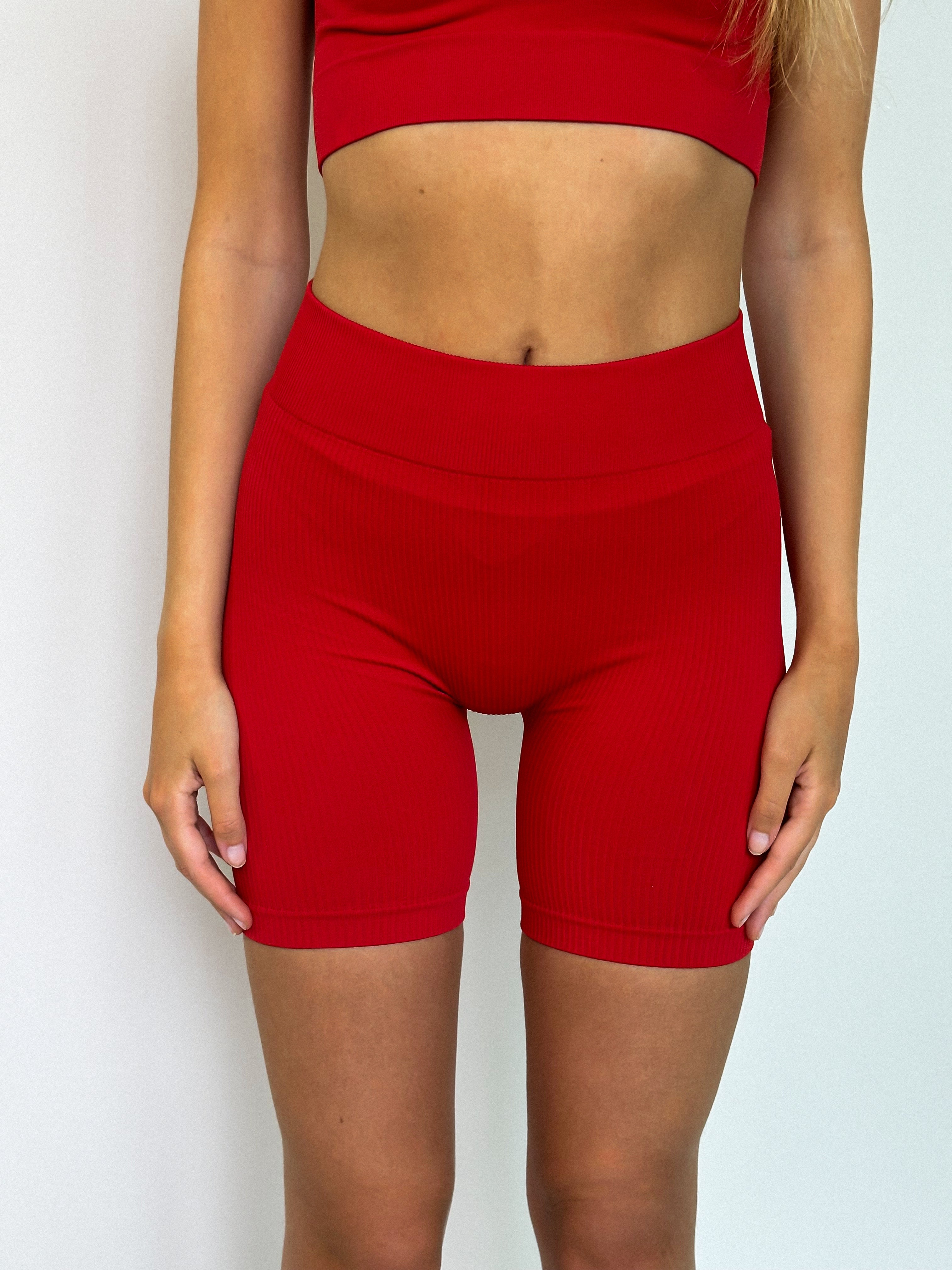 Red ribbed seamless bike shorts