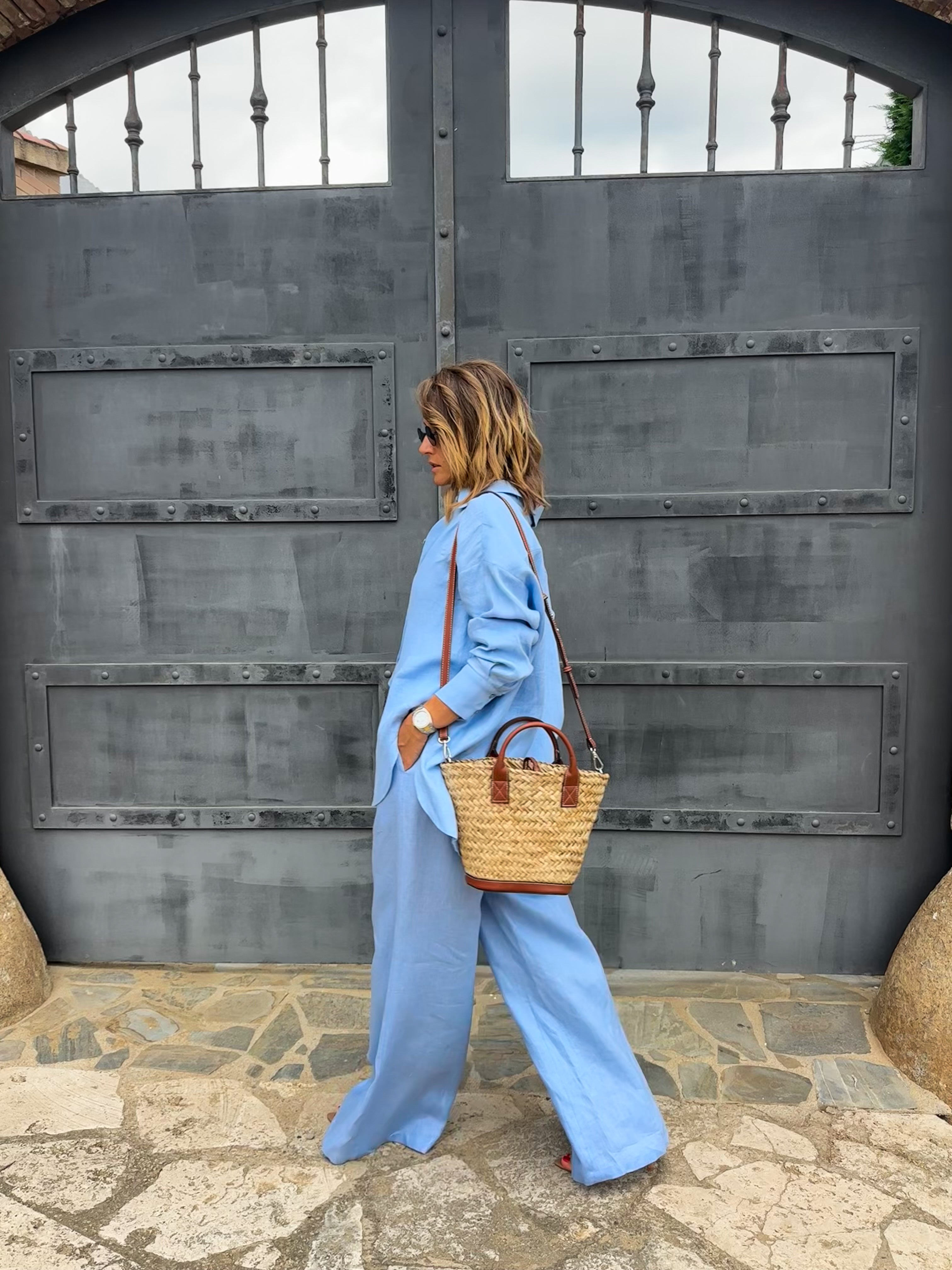 100% linen blue trousers