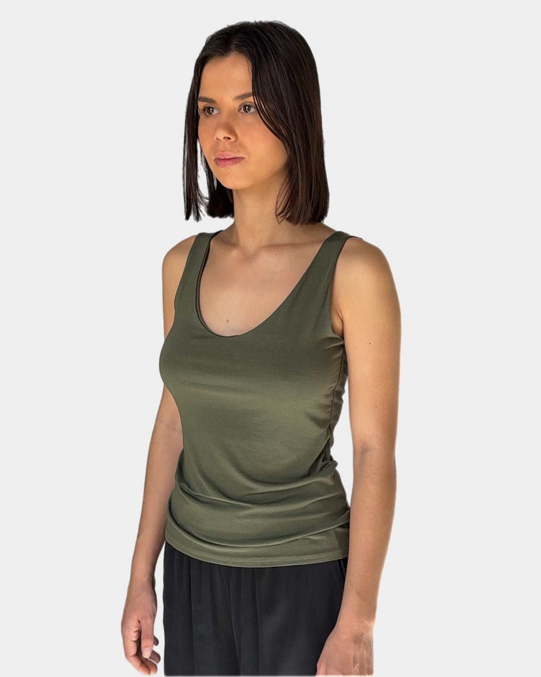 Scoop neck viscose tank top