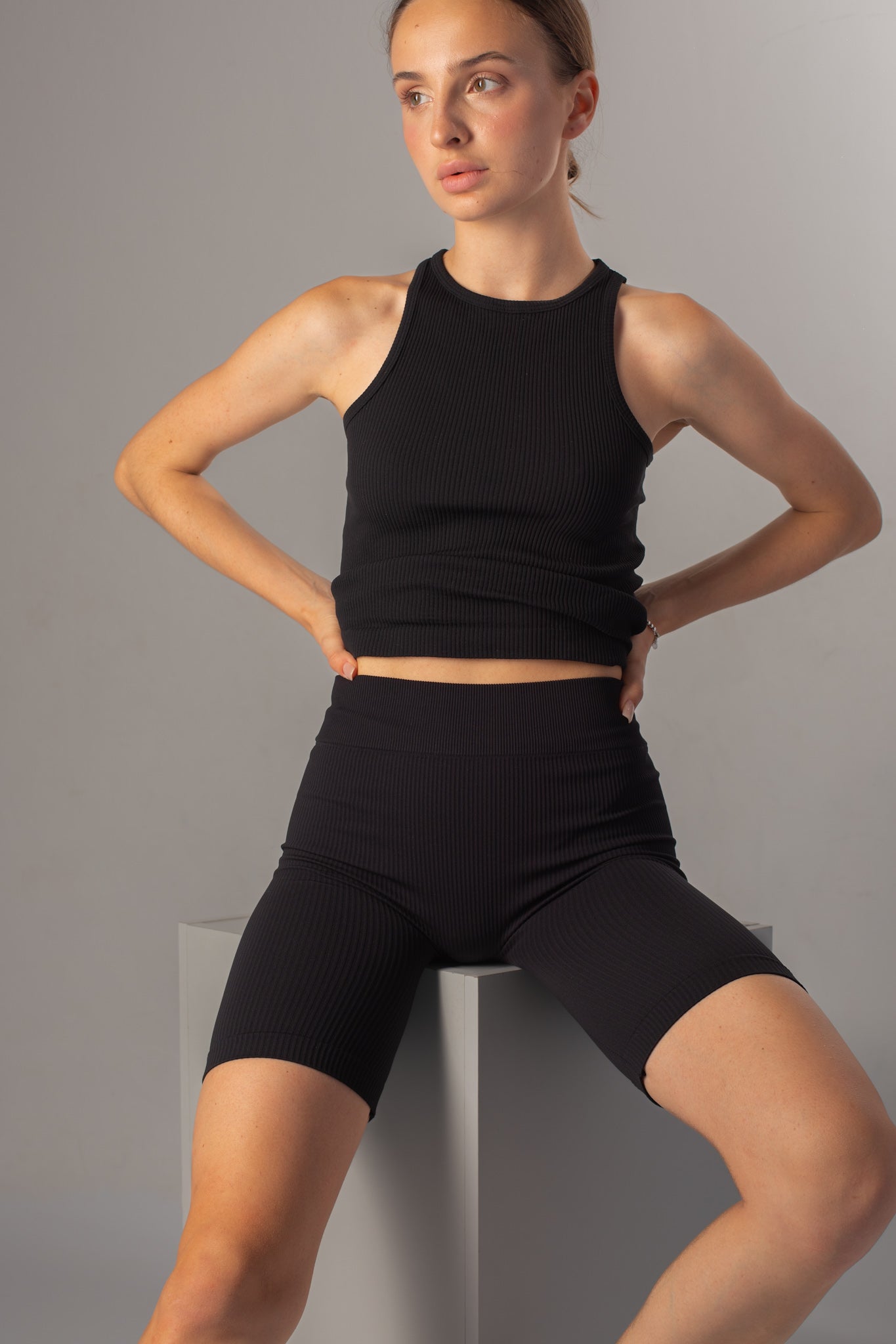 Black ribbed seamless bike shorts